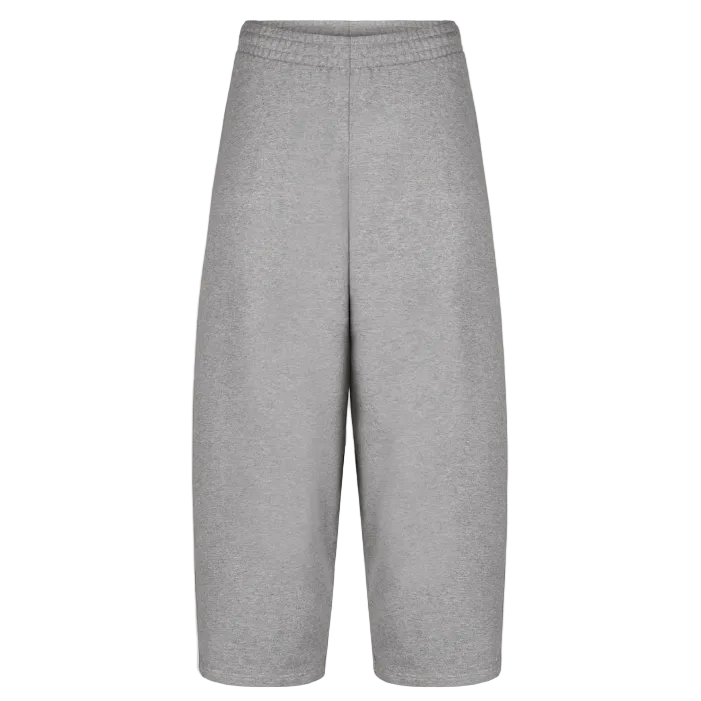 boxy sweatpants